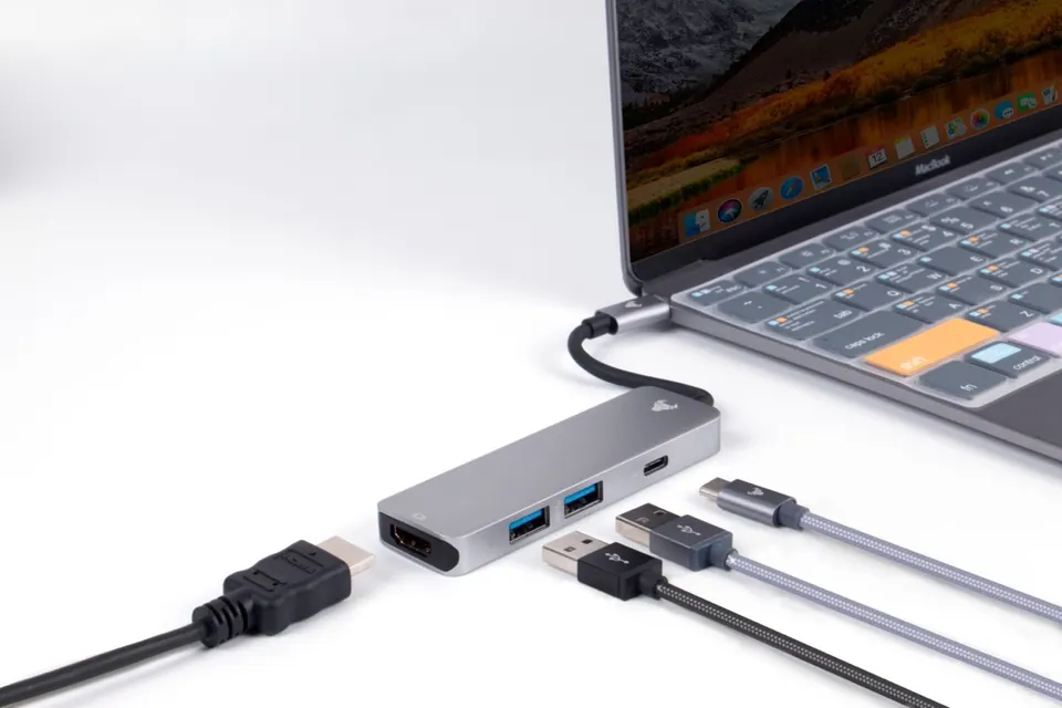 MacBook không nhận sạc, sạc không vào pin: 8 cách tự sửa